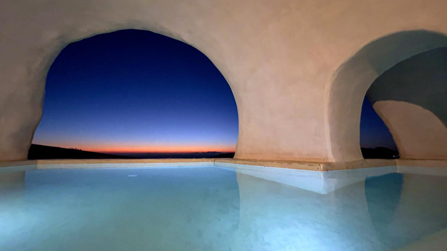 Sport & Beauty 2, Divine Cave Experience, South Aegean