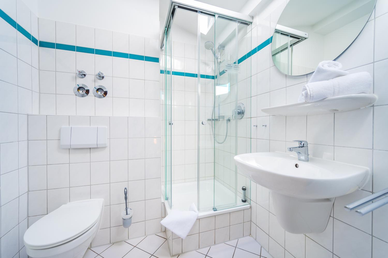 Bathroom, Appartementhaus Sonnenschein, Vorpommern-Rügen