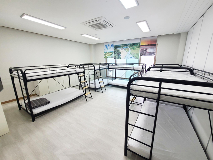 Bedroom 2, Taehwasan Maeul Chaehum Hakkyo Pension, Yeongwol