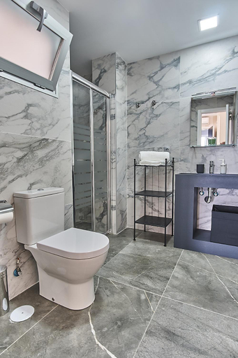 Bathroom, Malibu Canteras Atico 22 con Terraza - Penthouse with Terrace, Las Palmas