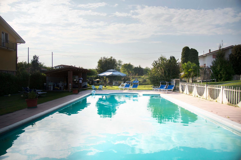 Quick Home Garden Apt, Vercelli