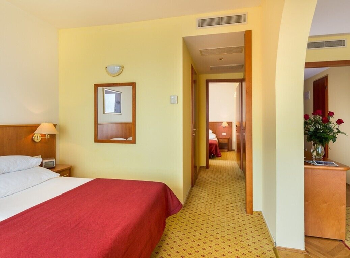 Bedroom 3, Hotel Zora, Primošten