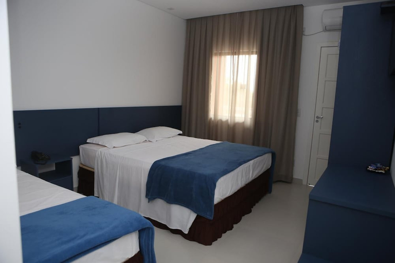 Bedroom 2, Hotel Acoriano, Penha