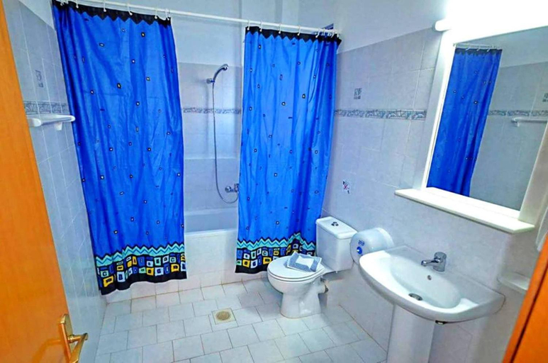 Bathroom 2, Nitsa Apartments, South Aegean