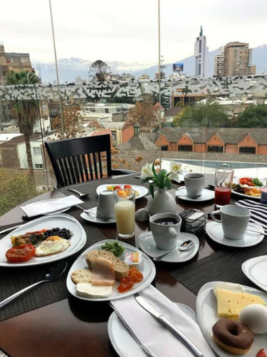 Food & Drinks 4, Hotel Cumbres Lastarria, Santiago