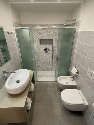 Bathroom 4, Il Caracolo Rooms, Olbia-Tempio