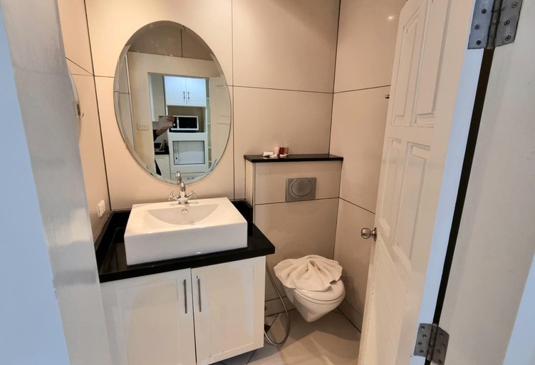 Bedroom 3, View Talay 6 Pattaya Beach by CANDO, Pattaya