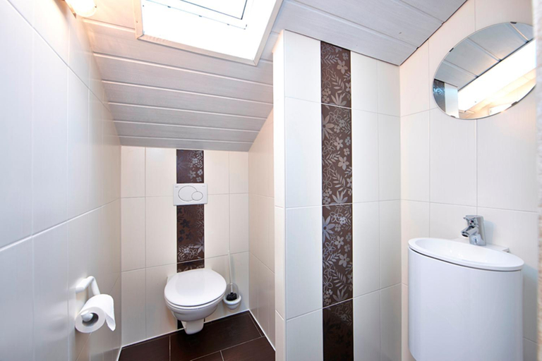 Bathroom 2, Hotel am Wiesenhang - Garni, Garmisch-Partenkirchen