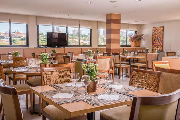 Food & Drinks 2, Blue Tree Premium Londrina, Londrina