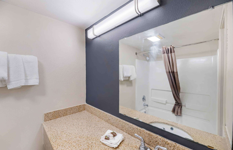 Bathroom 4, Extended Stay America Select Suites - Odessa, Ector
