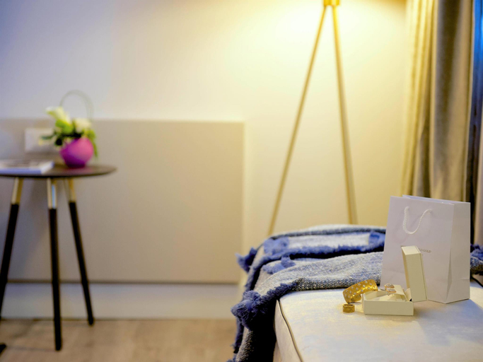 Amenities 8