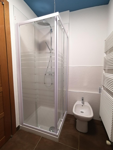 Bathroom 4, Dimora della Posta, Cuneo