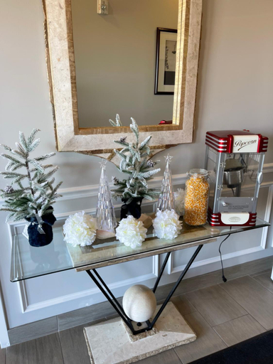Food & Drinks 5, Brinton Suites, Delaware