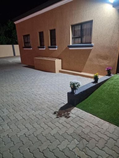 Others 3, Pinto City Motel, Ekurhuleni