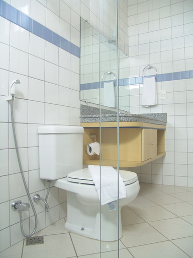 Bathroom 5, Litoranea Praia Hotel, São Luis