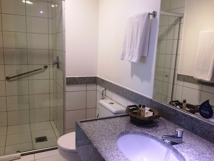 Bathroom 3, Quality Hotel Petrolina, Petrolina