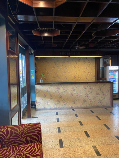 Others 5, Hotel Skylark, Nagpur