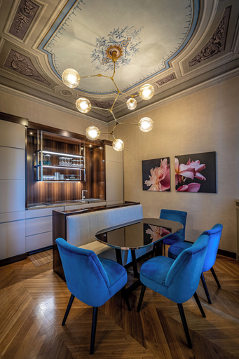 Food & Drinks 5, YID SMN LUX, Florence