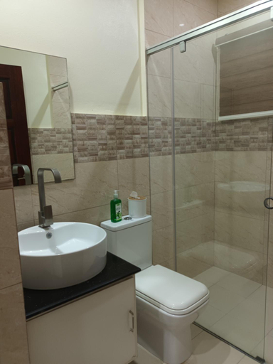 Bathroom 4, Villa Marilyn Hotel & Resort, Coron
