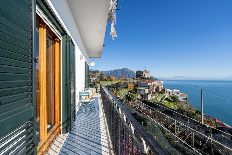 Others 3, Torre di Amalfi - holiday house, Salerno