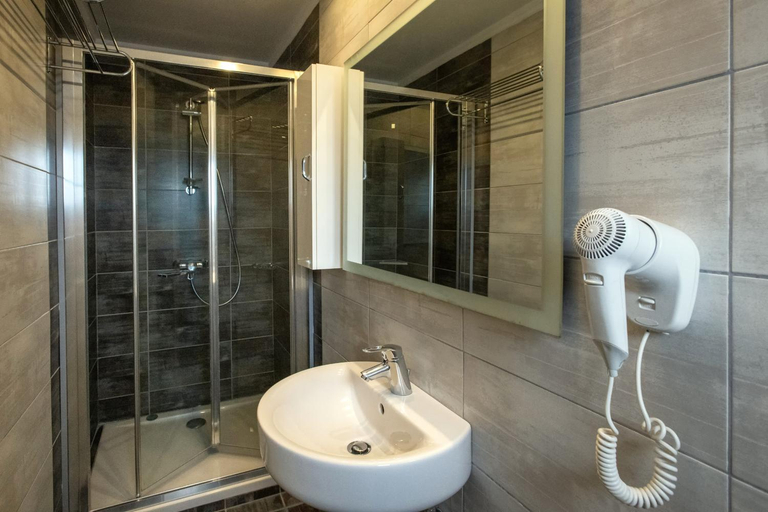 Bathroom 2, CORFU PELAGOS HOTEL, Ionian Islands