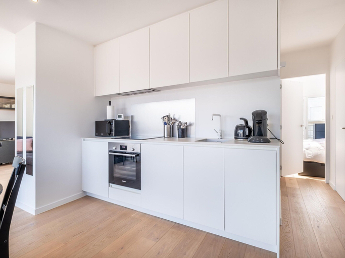 Private kitchen 4, Aosta 503 Penthouse in Koksijde on the Beach, West-Vlaanderen