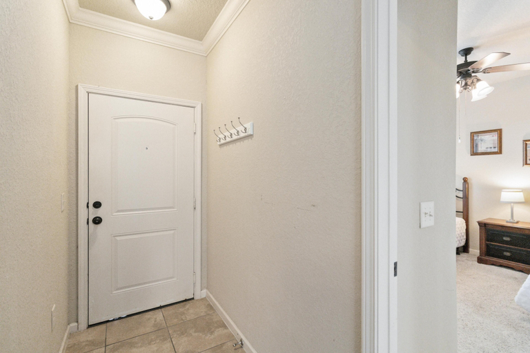 Others 5, Bellissima Condo, Polk