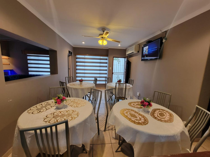 Others 4, La-Nuel Guest Lodge, Ekurhuleni