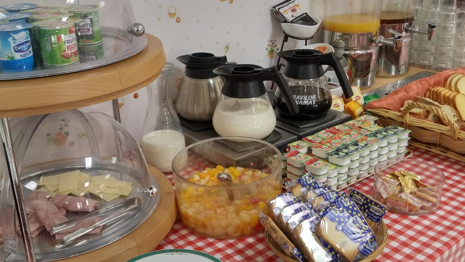 Food & Drinks 5, Hotel des Voyageurs, Aveyron