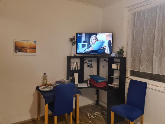 Others 4, Charmantes helles Zimmer zentrumnah und naturnah, Göppingen