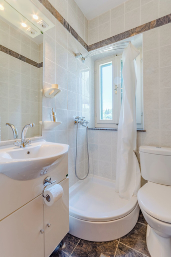 Bathroom 3, Apartment Blue Oasis, Postira