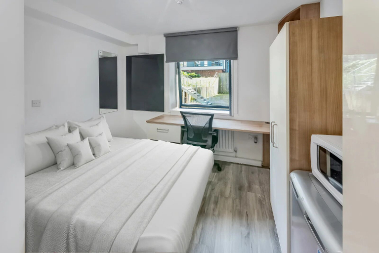 Bedroom 2, Student Only Chapter Islington in London, London