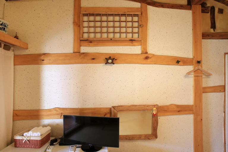 Others 4, Hanok Madang, Jeonju