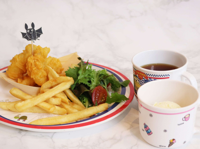 Food & Drinks 6