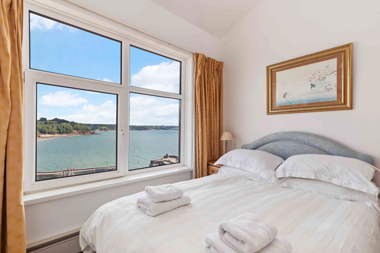 Bedroom 3, Captains View - Sea and Harbour Views Parking, Pembrokeshire
