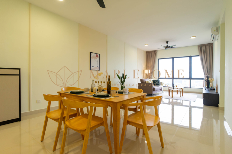Dining Room 9