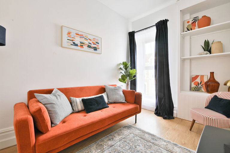 Others 5, Beautifully Designed 2 Bed Apartment, Cardiff