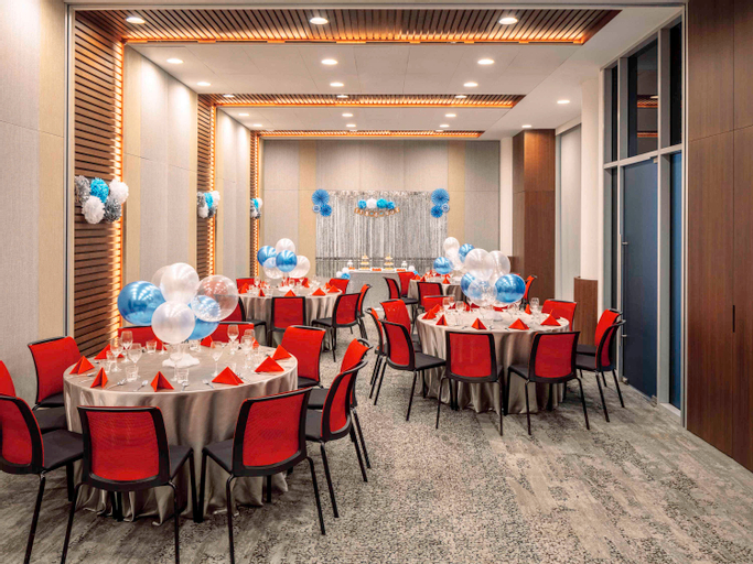 Business Facilities 19