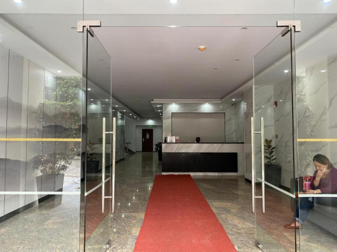 Others 4, Megatower 3 - Close to Session Road - City Center, Baguio City