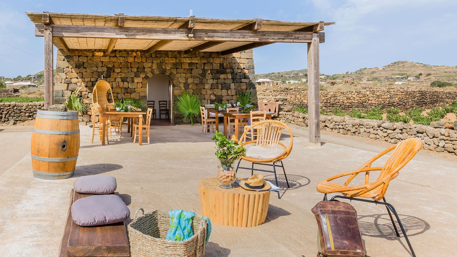 Others 5, Abraxas Vigne di Pantelleria - Tenuta Bukkuram, Trapani