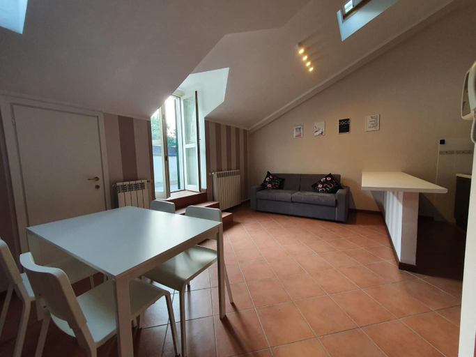 Dining Room 13
