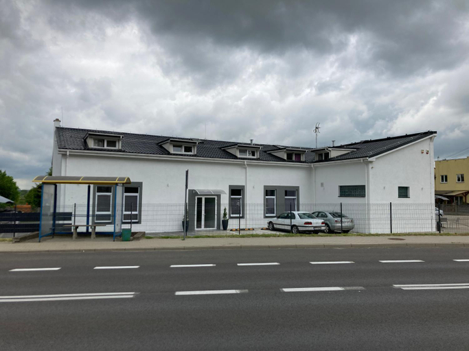 Others 5, Hostelik Przy Przystanku, Gryfino