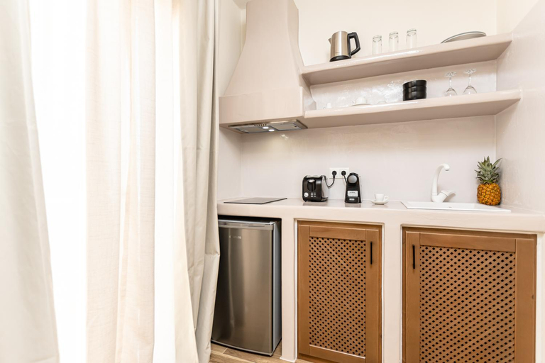 Others 2, Heavenly Suites & Studios, South Aegean