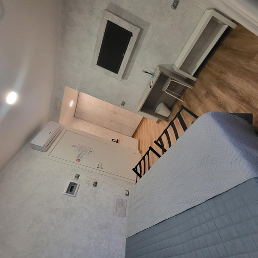 2, ILLUVIA 2, Milano