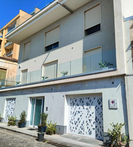 Others 5, Flavi Home B&B, Catania