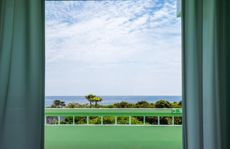 Others 5, Jeju samdalbada hyang, Seogwipo