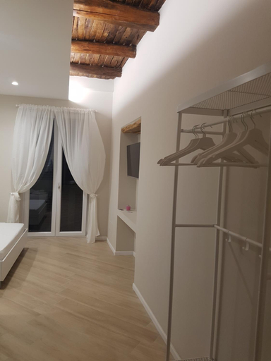 Others 5, Cala Di Luna House, Salerno
