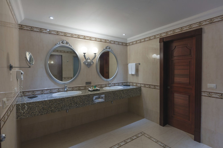 Bathroom 5, Riu Palace las Americas - Adults Only - All Inclusive, Benito Juárez