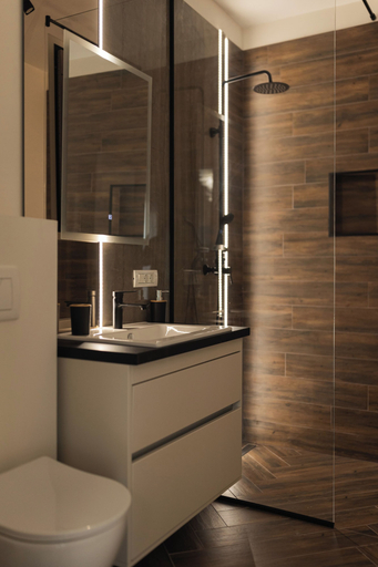 Bathroom 2, Nest Inn Charm Apartment, Baia Mare