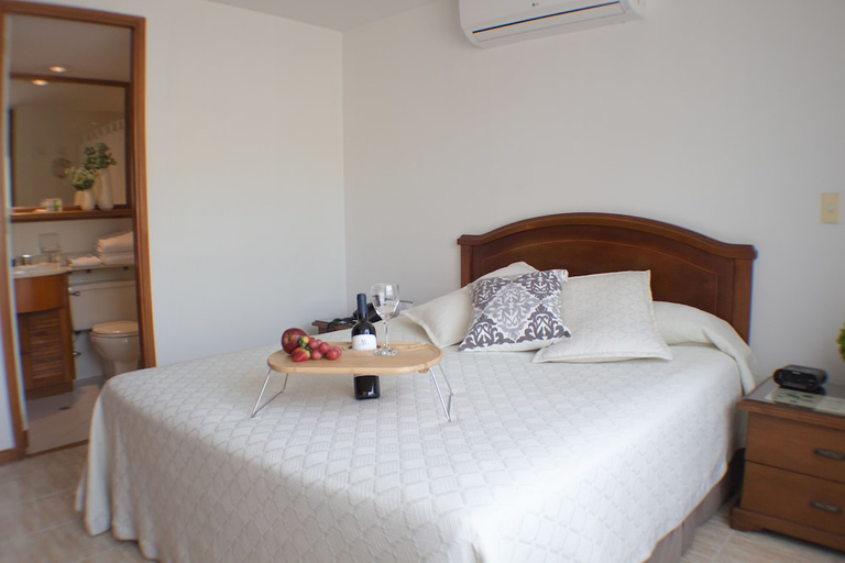 Bedroom 3, Portal del Rodeo Aparta Hotel, Medellín